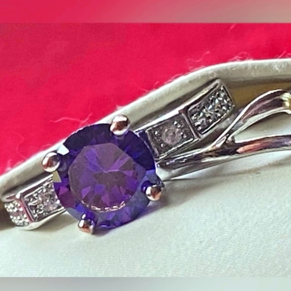 NWOT Natural Amethyst Stone Ring With 10 Crystals - Picture 2 of 5